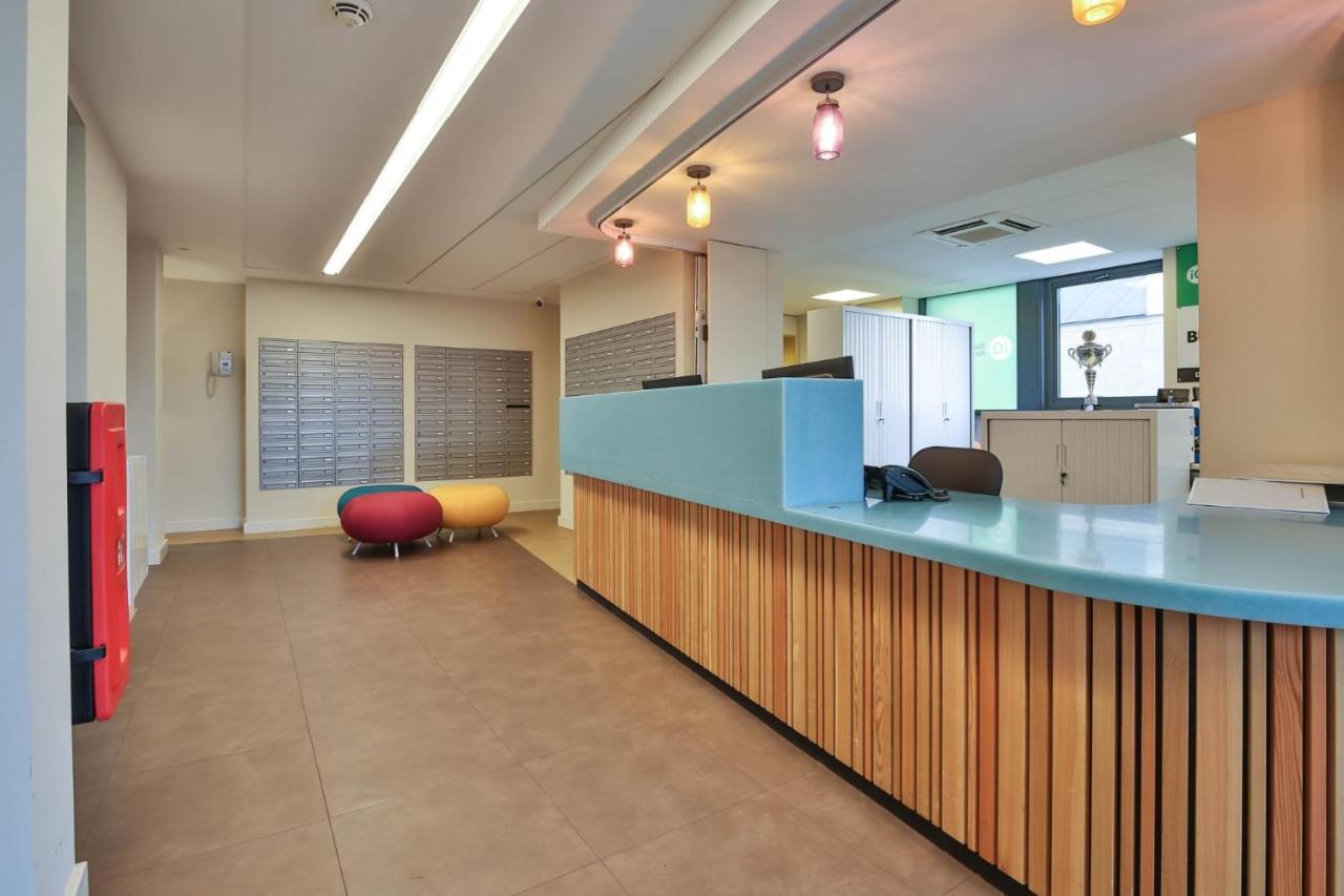 Iq Dorchester House In บอร์นมัธ ภายนอก รูปภาพ